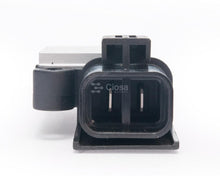 Cargar imagen en el visor de la galería, Regulador para alternador hitachi nissan tsuru