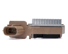 Cargar imagen en el visor de la galería, Regulador alternador nippondenso toyota camry mazda milenia