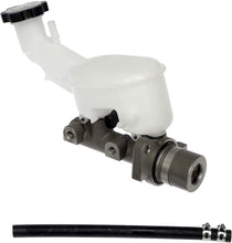 Cargar imagen en el visor de la galería, Cilindro Maestro Bomba Frenos Cobalt G5 Pursuit 2005-2008