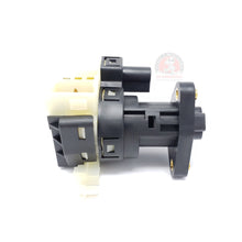 Cargar imagen en el visor de la galería, PASTILLA ENC GM MALIBU OLDSMOBILE US271