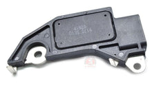 Cargar imagen en el visor de la galería, Regulador de alternador cs130 chrevolet 105a