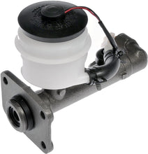 Cargar imagen en el visor de la galería, Cilindro Maestro Toyota Cressida Pickup 1979-1987