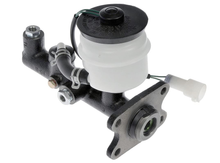 Cargar imagen en el visor de la galería, Cilindro Maestro Bomba Frenos 4Runner Pick Up 1979/1988