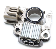 Cargar imagen en el visor de la galería, Regulador alternador mitsubishi infiniti j30 g20 300zx