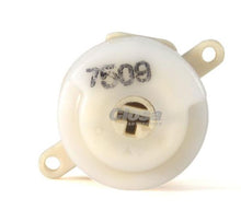 Cargar imagen en el visor de la galería, PASTILLA ENCENDIDO NISSAN, INFINITI 6 TE US362