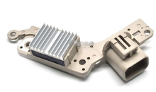 Cargar imagen en el visor de la galería, Regulador de alternador mitsubishi caterpillar 24 volts