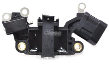 Cargar imagen en el visor de la galería, Regulador de alternador hitachi camion isuzu 110 amps