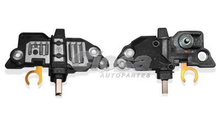 Cargar imagen en el visor de la galería, Regulador de alternador bosch chevy corsa astra eurovan