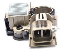Cargar imagen en el visor de la galería, Regulador alternador mitsubishi urvan pathifinder 110A
