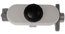 Cargar imagen en el visor de la galería, Cilindro Maestro Bomba Frenos Bronco E-150 E-250 F-150 F-250