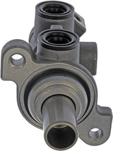 Cargar imagen en el visor de la galería, Cilindro Maestro Nisan Tiida Versa 2007-2018