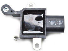 Cargar imagen en el visor de la galería, Regulador De Alternador Nippondenso Chevrolet, Pontiac 2T