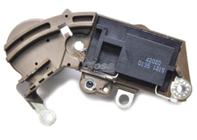 Cargar imagen en el visor de la galería, Regulador de alternador nippondenso chevrolet, geo, suzuki