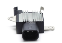 Cargar imagen en el visor de la galería, Regulador De Alternador Nippondenso Chevrolet, Pontiac 2T