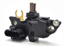 Cargar imagen en el visor de la galería, Regulador de alternador bosch mercedes benz ib5300 24 volts