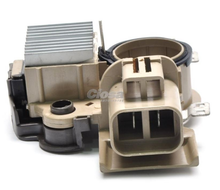 Cargar imagen en el visor de la galería, Regulador de alternador mitsubishi ford mazda subaru mando