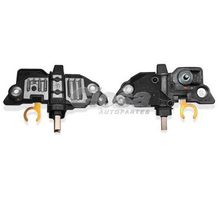 Cargar imagen en el visor de la galería, Regulador de alternador bosch chevy corsa astra eurovan