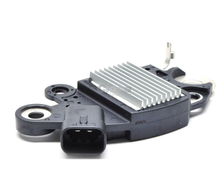Cargar imagen en el visor de la galería, Regulador alternador dr44g  hummer gmc isuzu cadillac 160A