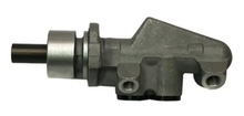 Cargar imagen en el visor de la galería, Cilindro Maestro Nissan Aprio 2008-2010