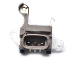 Cargar imagen en el visor de la galería, Regulador de alternador nippondenso john deere lexus