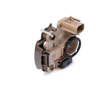 Cargar imagen en el visor de la galería, Regulador Portacarbon Alternador Mitsubishi Dodge Neon 98-05