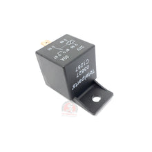 Cargar imagen en el visor de la galería, Relevador Universal 24V 30A 5 Patas Base