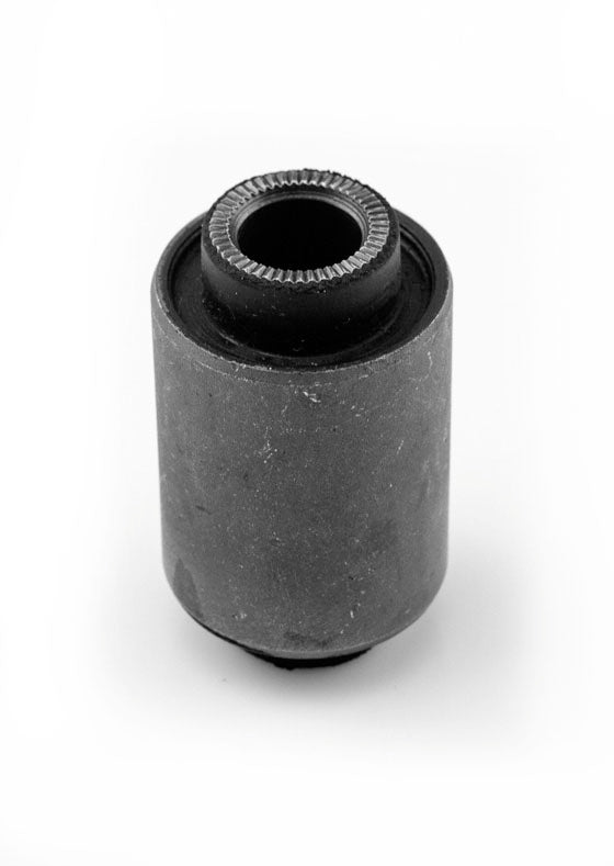 Buje Inferior Chico Mitsubishi Outlander 2003-2006