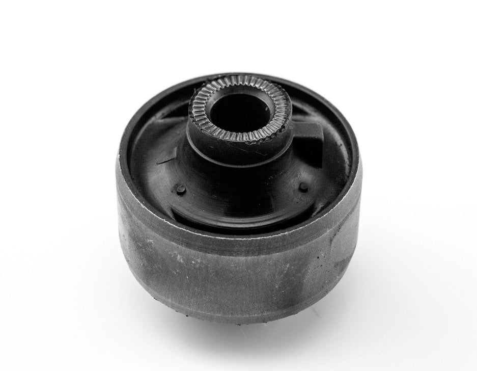 Buje Inferior Grande Toyota Rav4 2004-2005