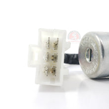 Cargar imagen en el visor de la galería, SWITCH LLAVE NISSAN PICKUP D21 US231