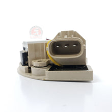 Cargar imagen en el visor de la galería, Regulador Para Alternador Mitsubishi Mazda 3 5 6 Cx-7 Mpv