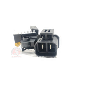 Regulador de alternador hitachi nissan maxima