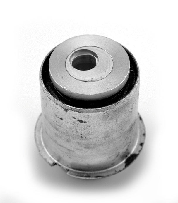 Buje Horquilla Trasera Mercury Cougar Ford Thunderbird 90-97
