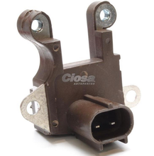 Cargar imagen en el visor de la galería, Conector( regulador ) alternador nippondenso dodge ram jeep